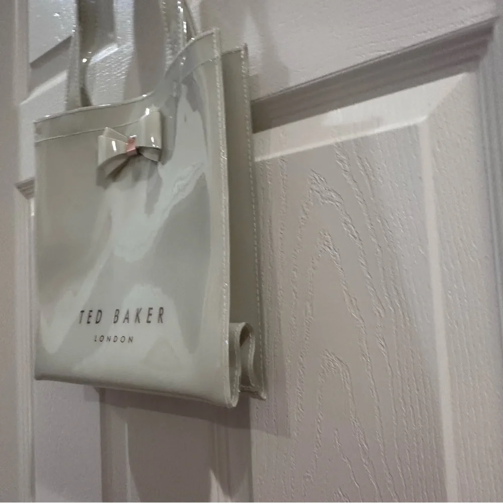 Ted Baker Alacon White Elegant Tote Bag - Picture 4 of 8